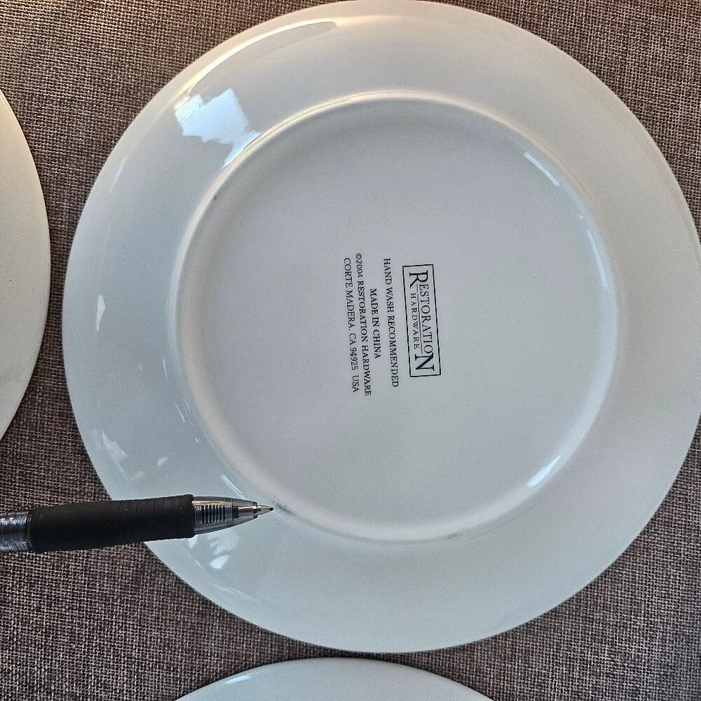 Restoration Hardware Dining Set of 4 Gold Holiday Plates 8.25